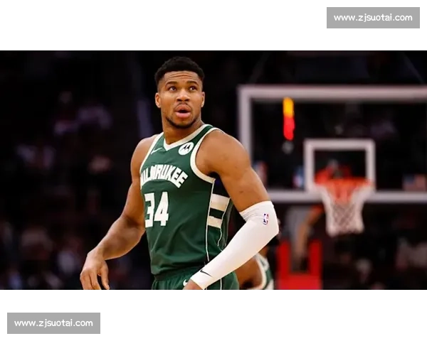 踩线的死神:2021 年雄鹿全员以为被绝杀的瞬间 踩线的死神:2021 年雄鹿全员以为被绝杀的瞬间