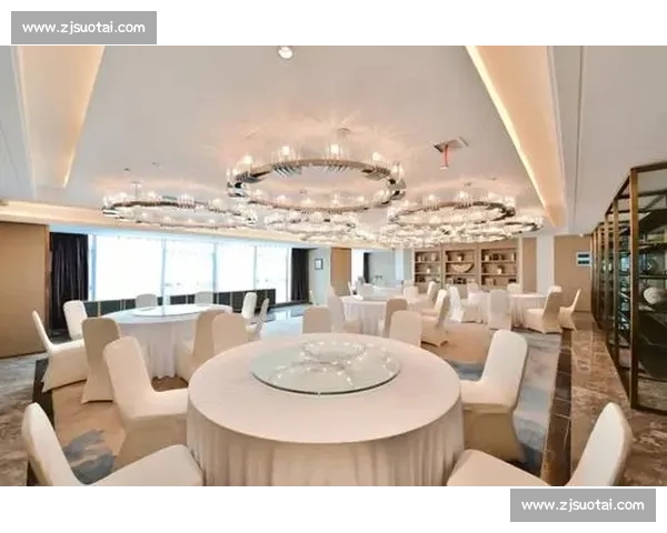 宁波观赛:赛场酣战,味蕾有 “管家” 宁波观赛:赛场酣战,味蕾有 “管家”